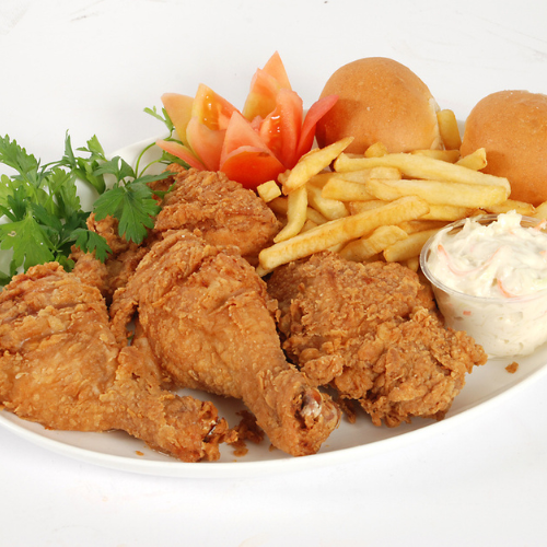 Family Meal (12 pcs Chicken+ Fries+6 Bun+Colesaw+1L Cola)110.00AED